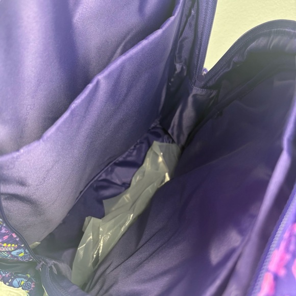 NWT Vera Bradley Essential Backpack Batik Leaves - Picture 6 of 10